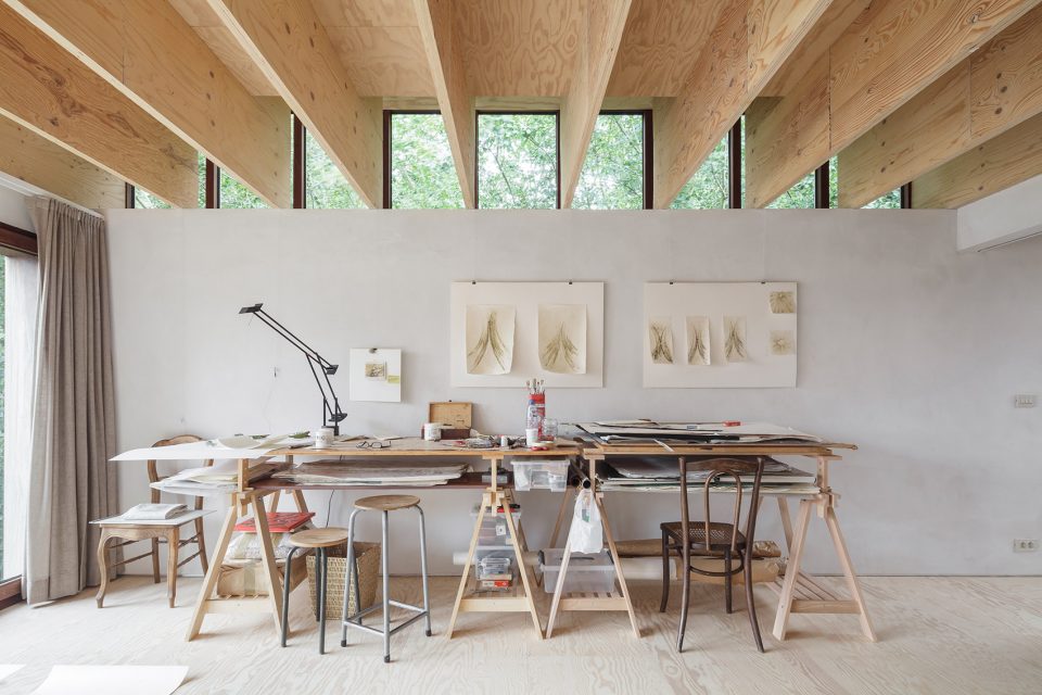 house and workshop for a sculptor by raamwerk van gelder tilleman