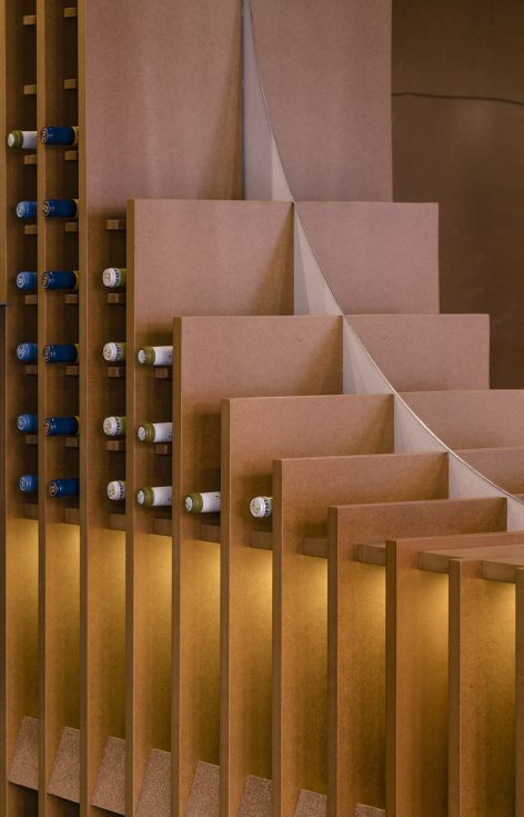 VinosViandas Wine shop by ZOOCO ESTUDIO