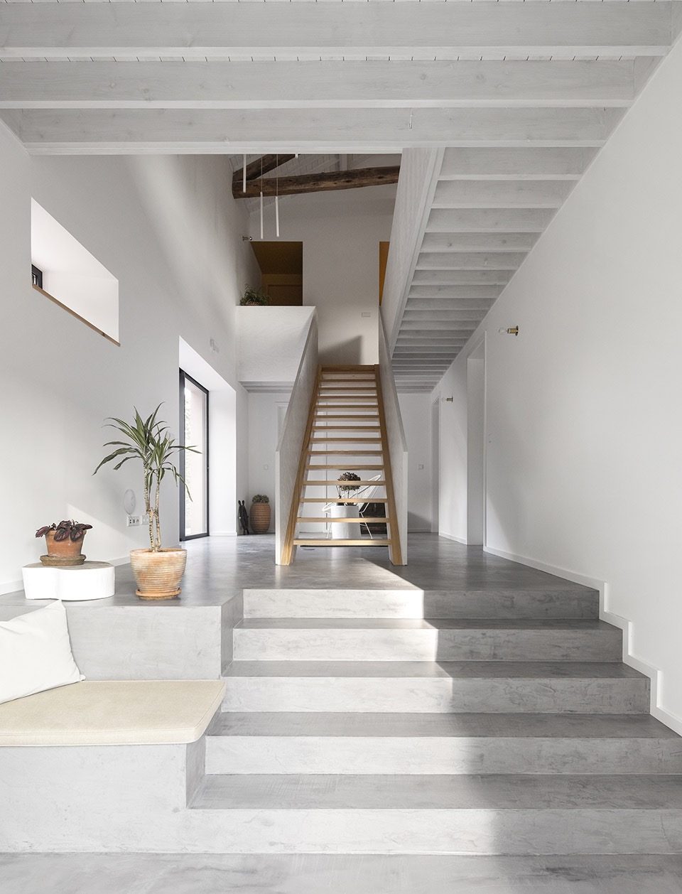 PINK HOUSE by Mezzo Atelier