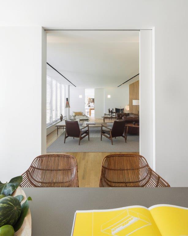 Caledonian Somosaguas by Studio Mk27