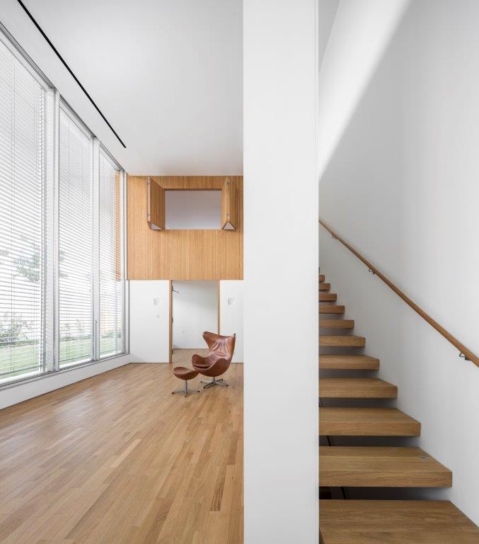Caledonian Somosaguas by Studio Mk27