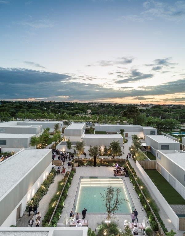 Caledonian Somosaguas by Studio Mk27