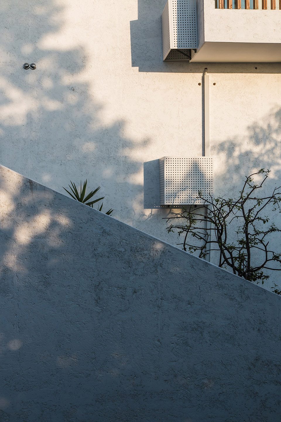 Pure House Boutique Hotel China by Yueji Architectural Design Office