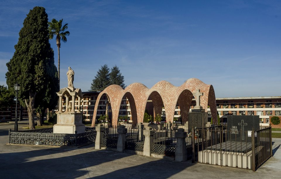 external3 Mortuary Chapel Vegas Mileto