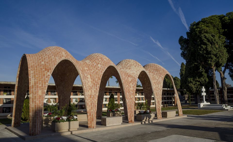 external6 Mortuary Chapel Vegas Mileto