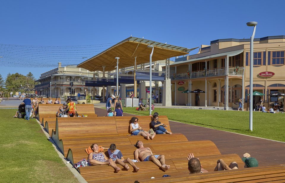 Henley Square TCL