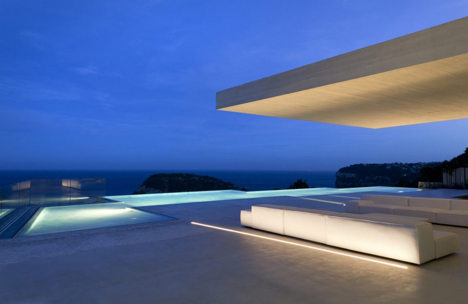 -SARDINERA HOUSE-RAMON ESTEVE ESTUDIO