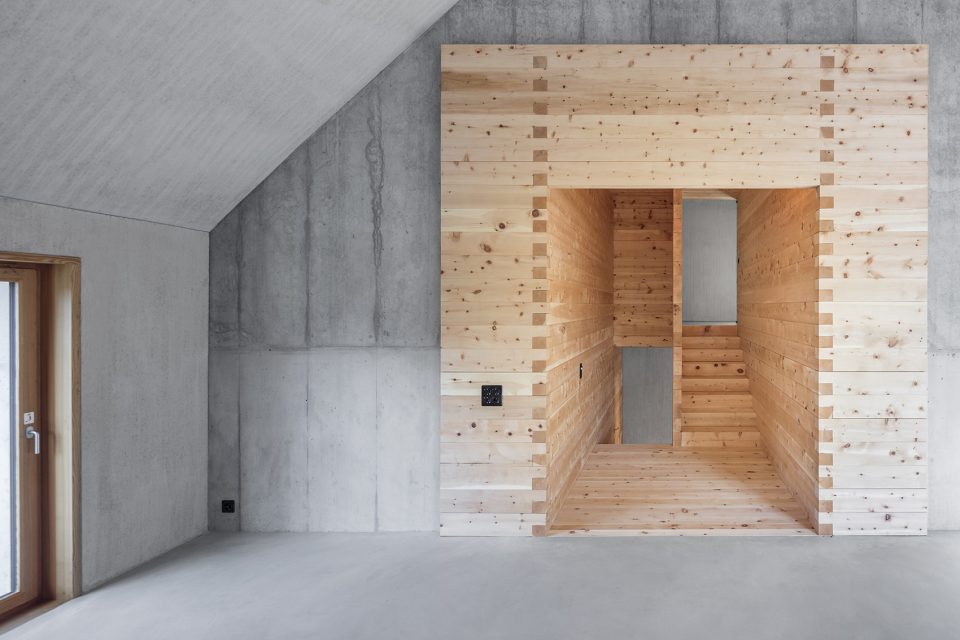 Aussen schneller caminada architekten