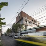 曼谷ReGEN住宅 / EKAR