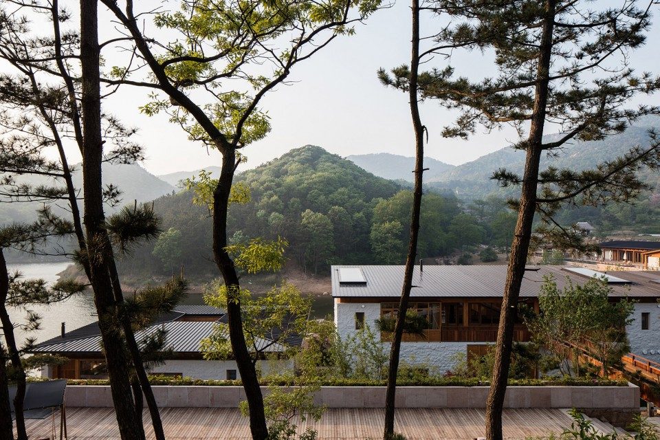 松丘看大小湖居 960x640