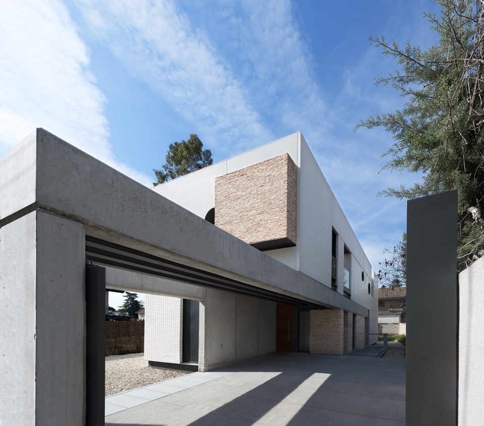 -IA HOUSE landinez rey.