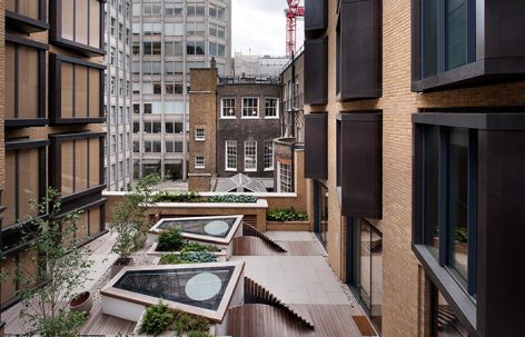 沿街商住混合建筑改造，伦敦 / TateHindle