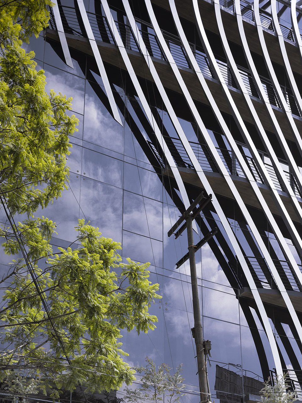 Threads by Belzberg Architects