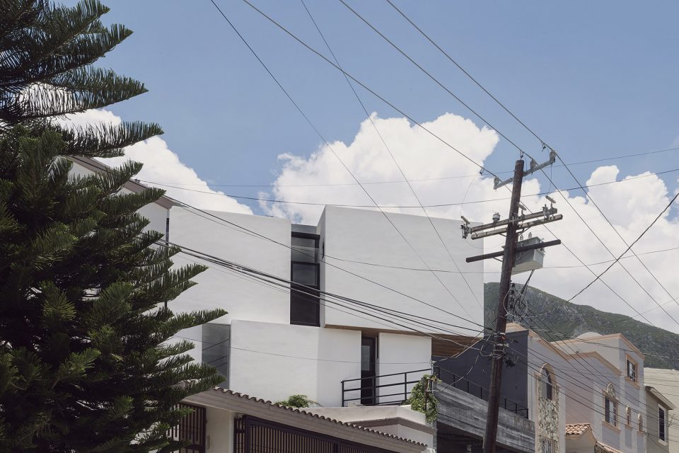 Cloud House by ARQUIDROMO