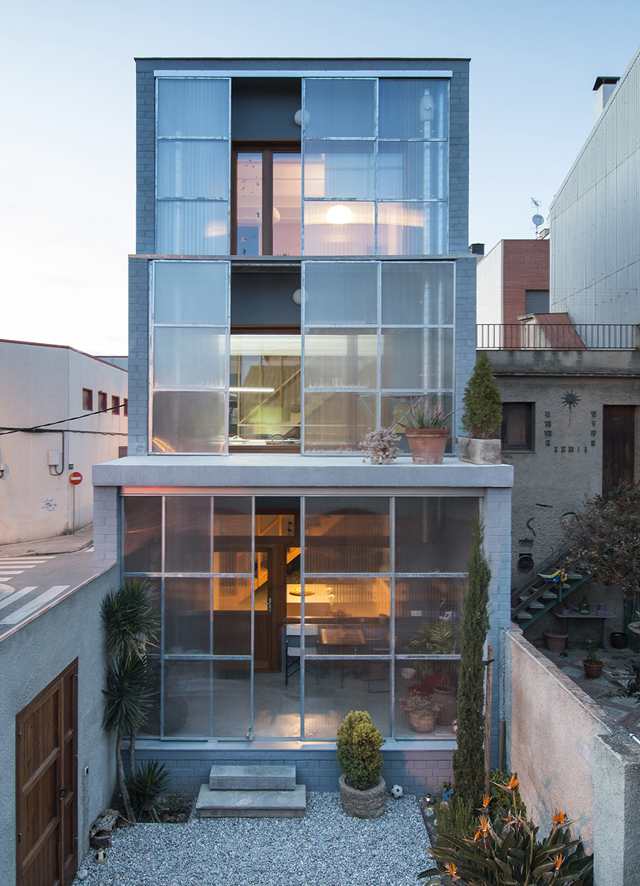 住宅1105,巴塞罗那 / h arquitectes