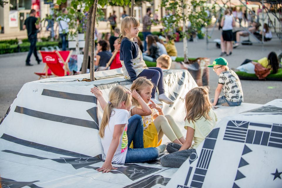 Island Plac Wolności for Malta Festival 2015 by Atelier Starzak Strebicki