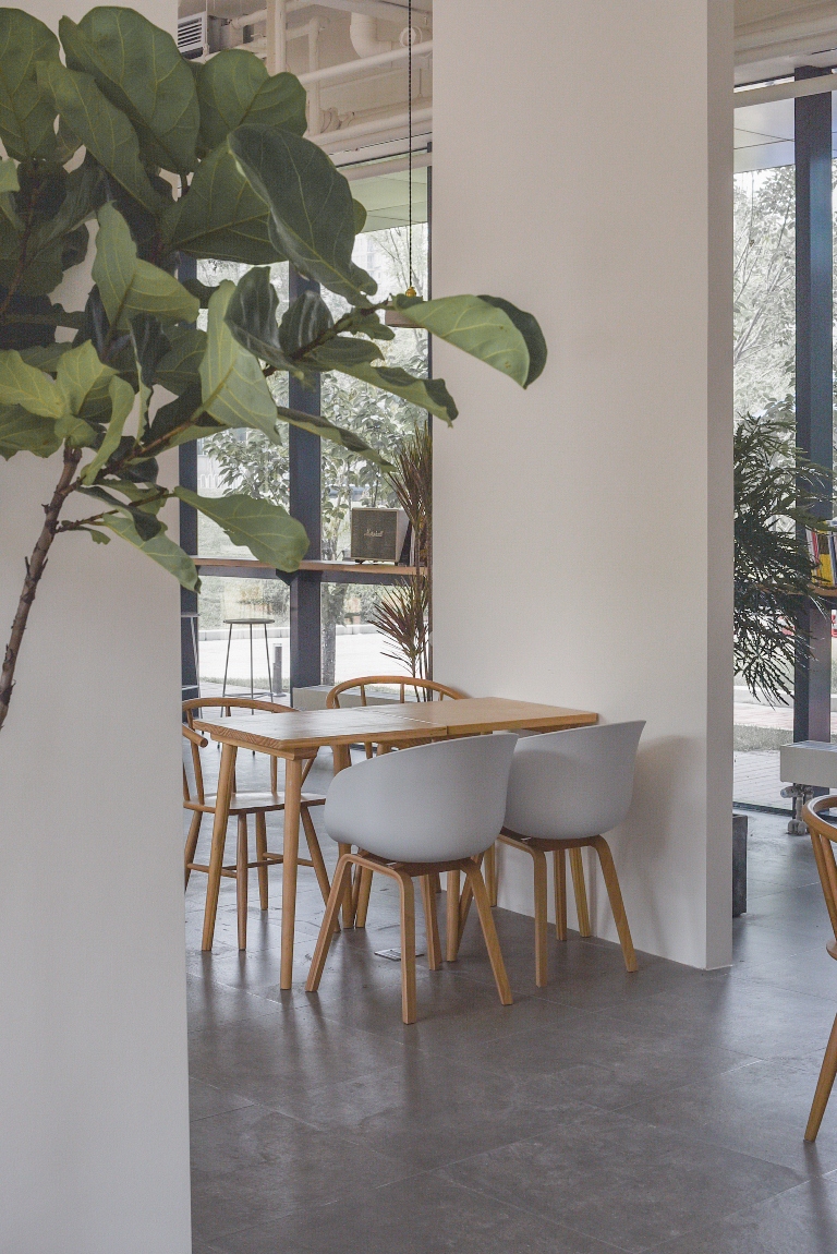 Mescape Coffee China by Li Zhe San Architects