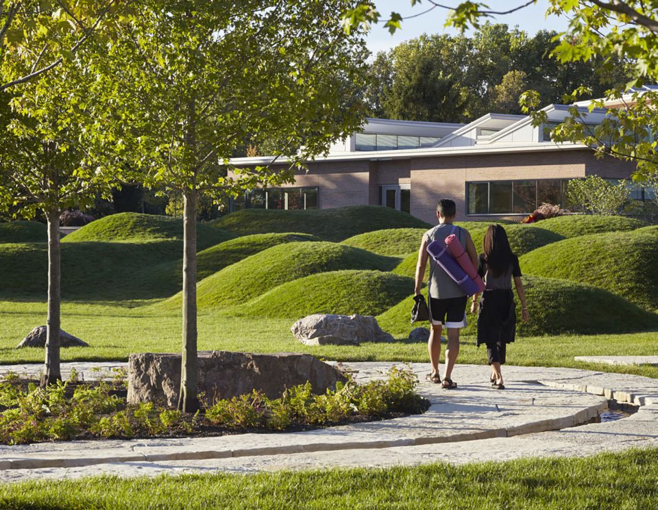 2017 ASLA GENERAL DESIGN AWARD OF HONOR Chicago Botanic Garden The Regenstein Learning Campus by Mikyoung Kim Design and Jacobs Ryan Asso...