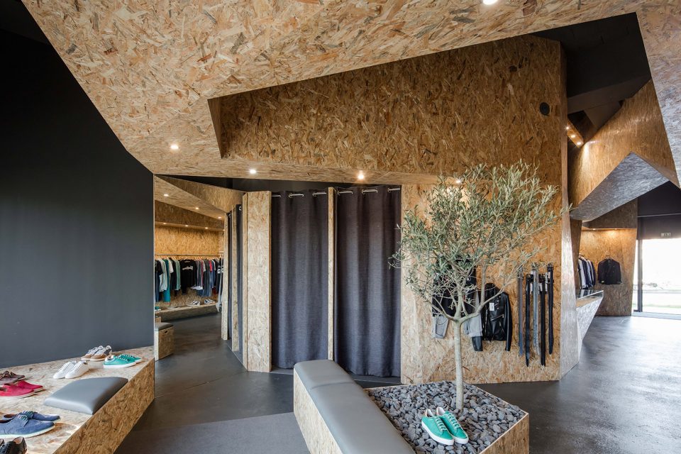 Gentleman Store by 3r Ernesto Pereira