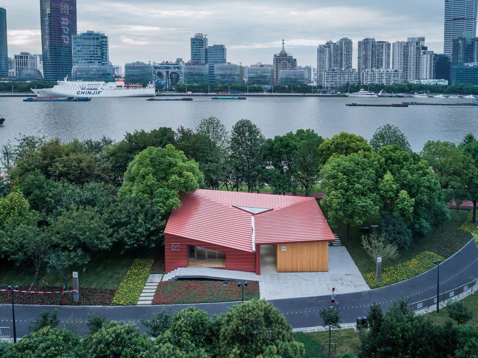 River View Service Station Lujiazui Pudong Shanghai by ZHOU Wei ZHANG Bin