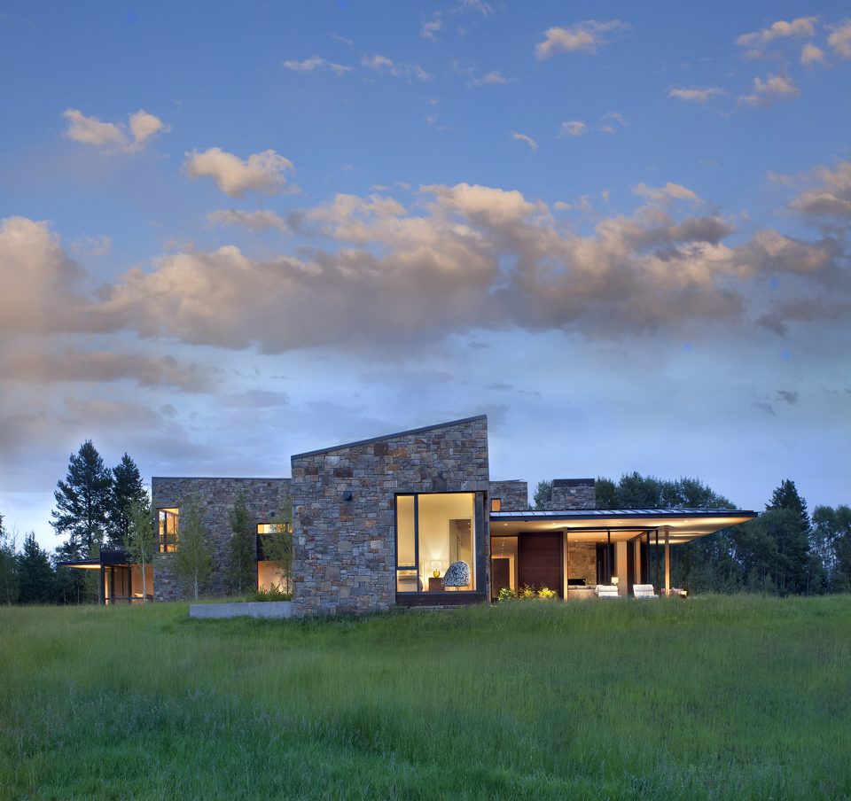 Crescent H Residence by Carney Logan Burke Architects