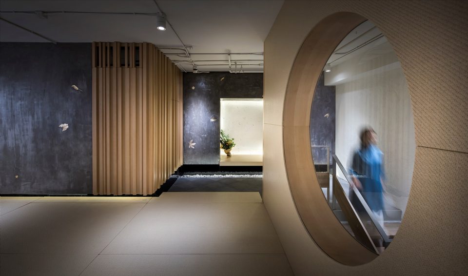 Qing Huan Noodle Soup Restaurant by Inkmason International Architectural Design Co. Ltd.