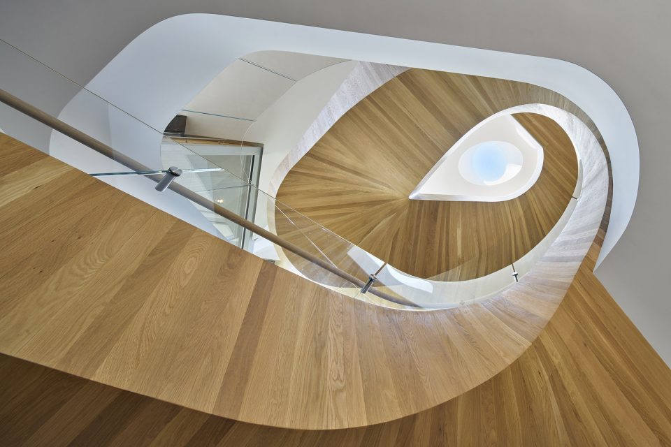 Tree Top Residence by Belzberg Architects