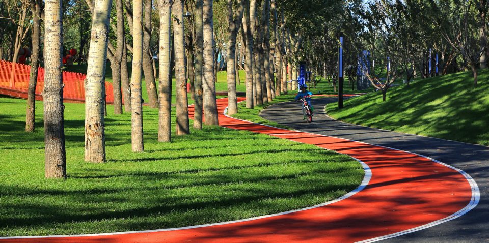 Beijing Daxing Longxi CIFI No.6 Courtyard Community Park China by DDON