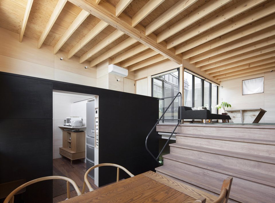 Book Shelf House by Shinsuke Fujii ARCHITECTS