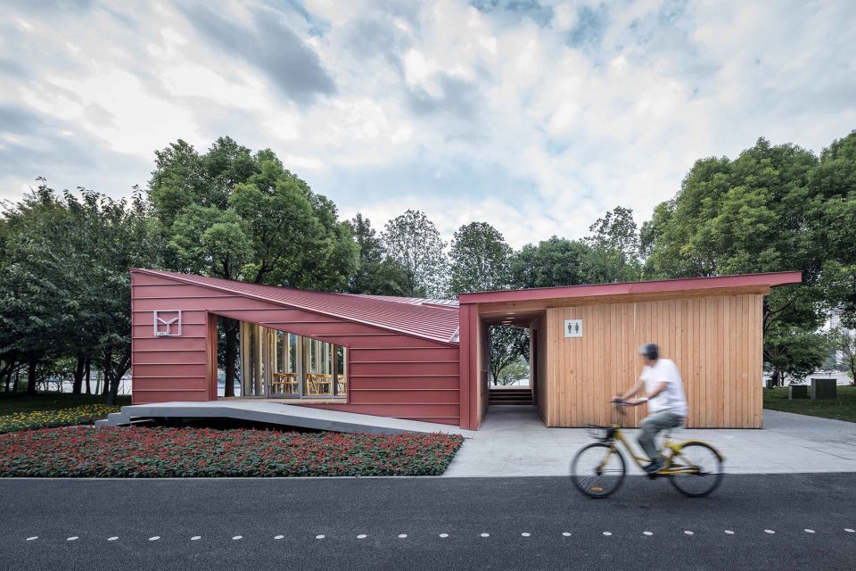 River View Service Station Lujiazui Pudong Shanghai by ZHOU Wei ZHANG Bin