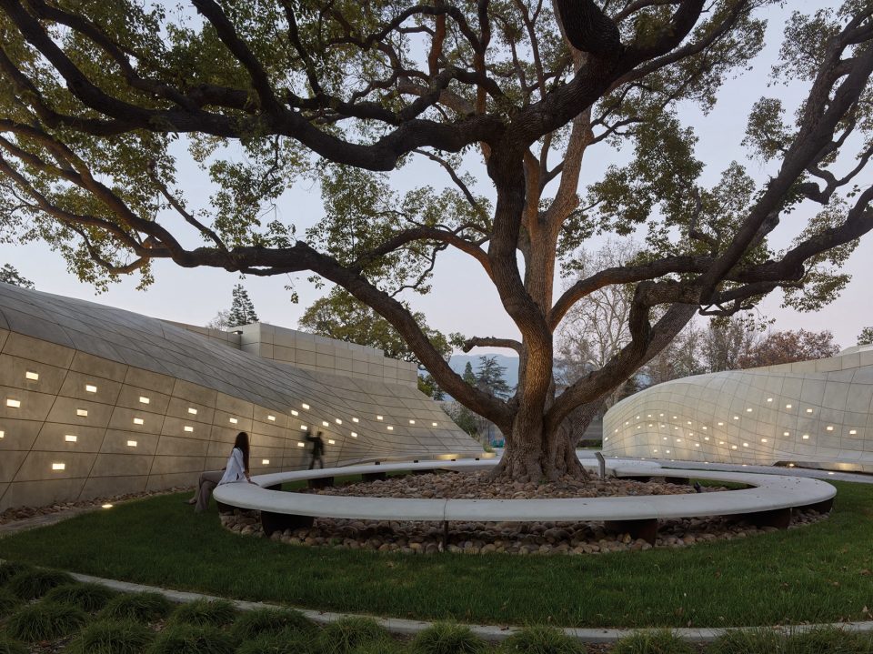 The Pavilion City of Hope by Belzberg Architects 1