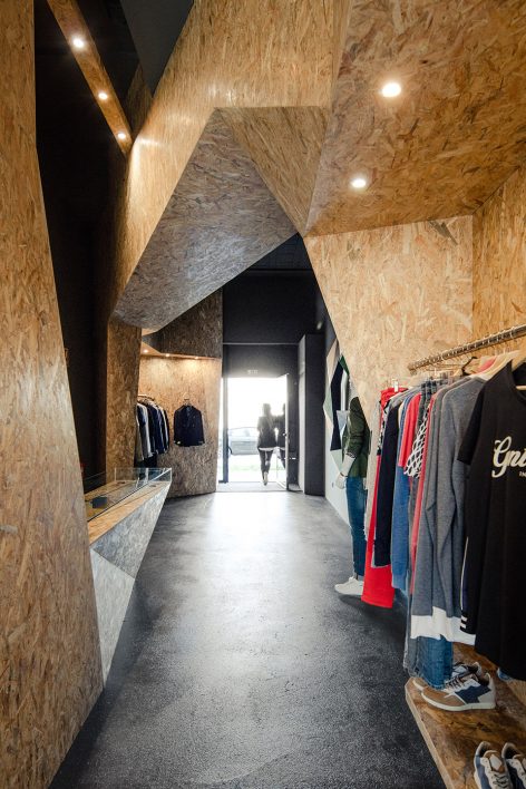 Gentleman Store by 3r Ernesto Pereira