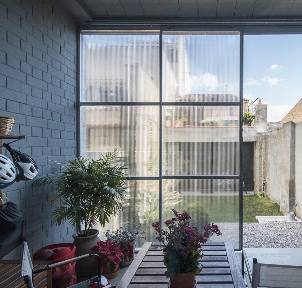 HOUSE 1105 by H ARQUITECTES