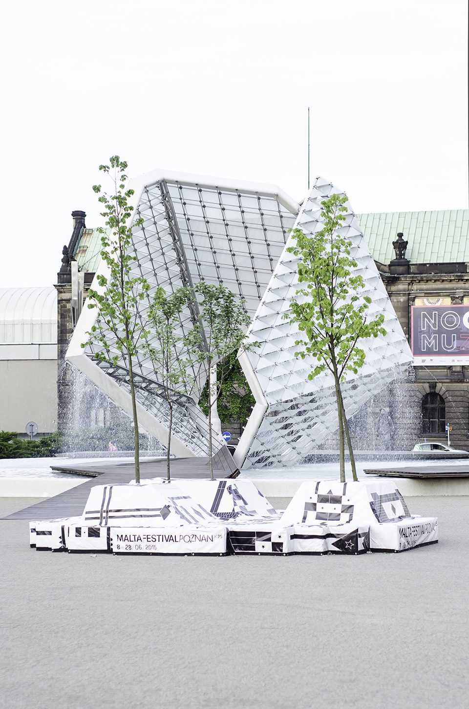 Island Plac Wolności for Malta Festival 2015 by Atelier Starzak Strebicki