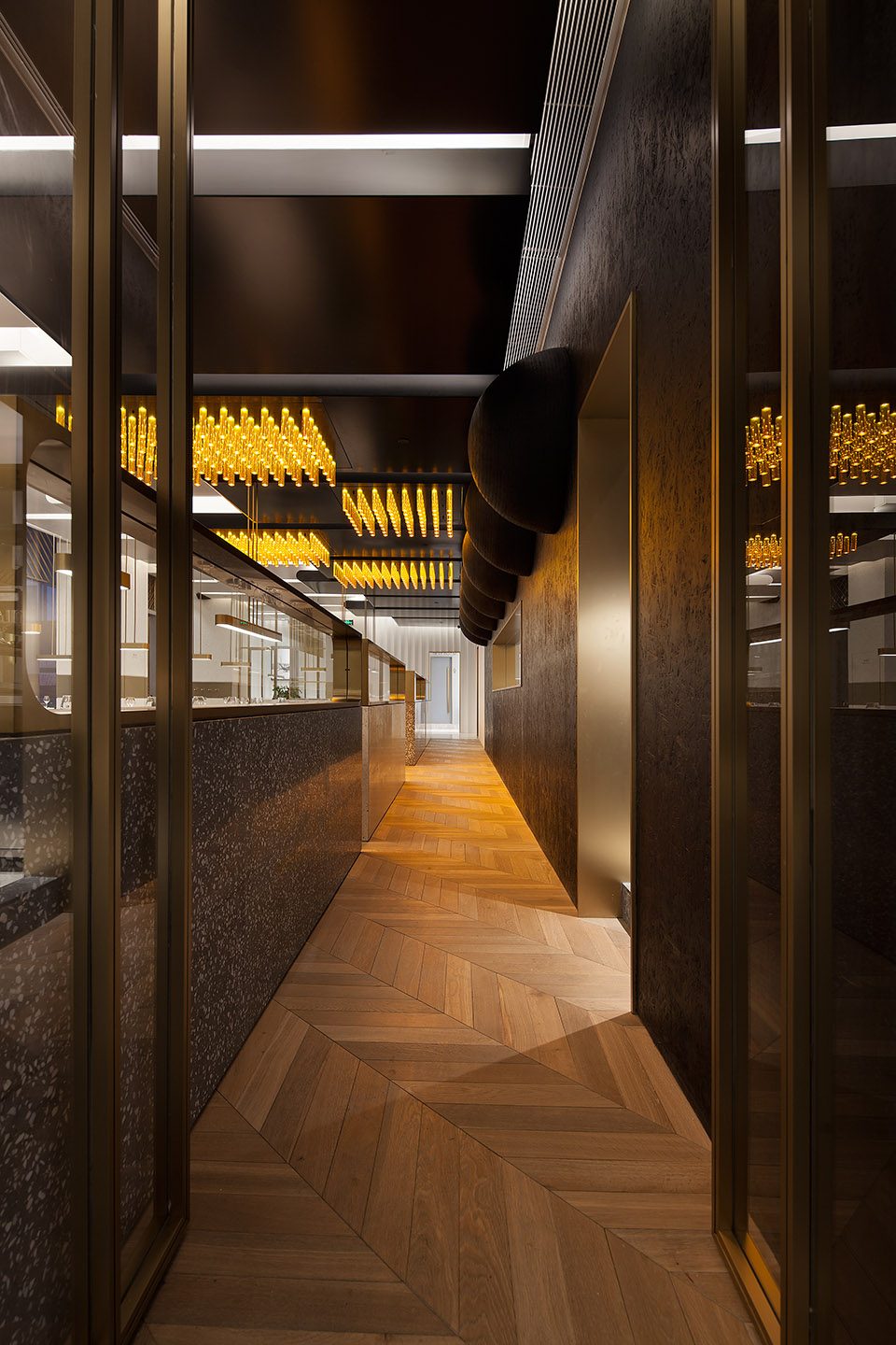 Natural elements and luxurious touches combine at Shenzhen’s Gaga Chef by Coordination Asia