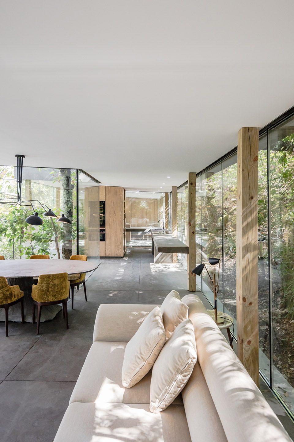 Cloaked House by 3r Ernesto Pereira