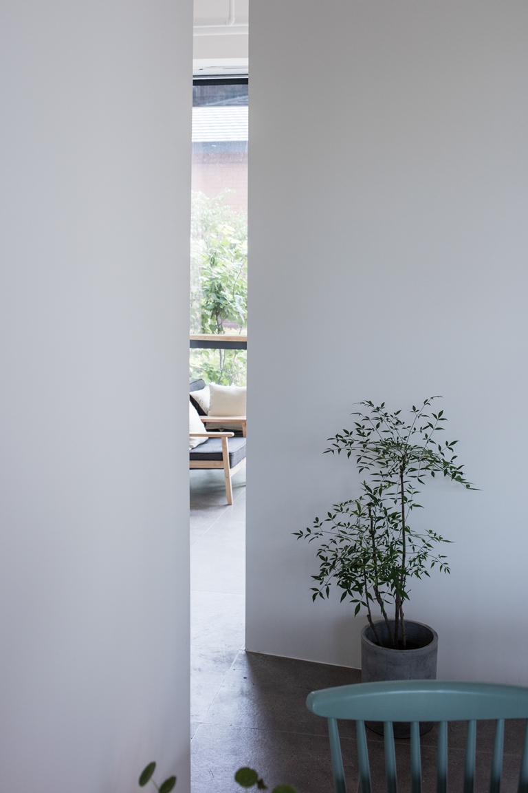 Mescape Coffee China by Li Zhe San Architects