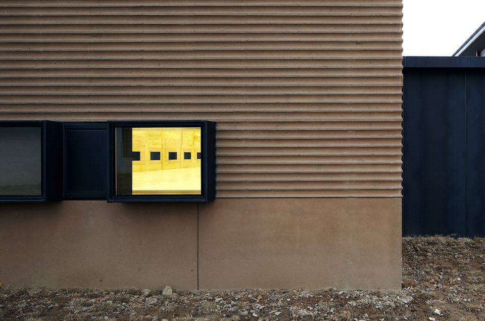 Cheomdan Badminton Court by JHW IROJE architects The Sa ram Architects
