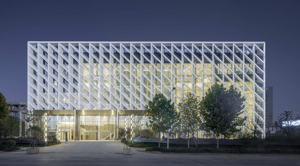 China Optics Valley Convention and Exhibition Center by WSP ARCHITECTS