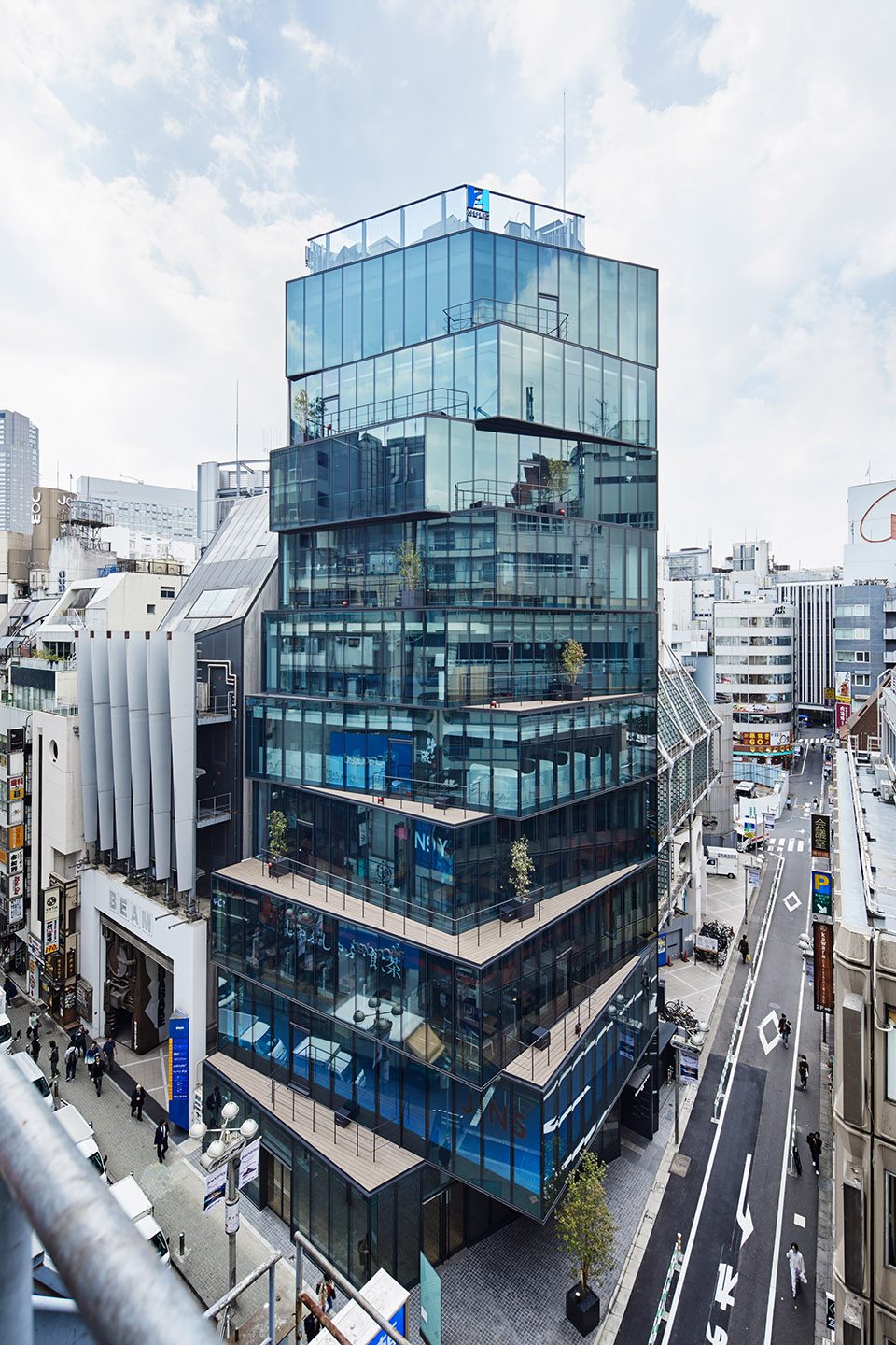 HULIC New SHIBUYA by ETHNOS