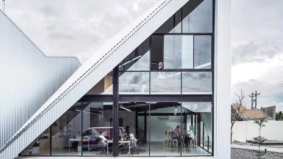 Office KL Indonesia by STUDIO KOTA