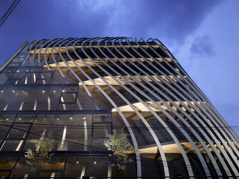 Threads by Belzberg Architects