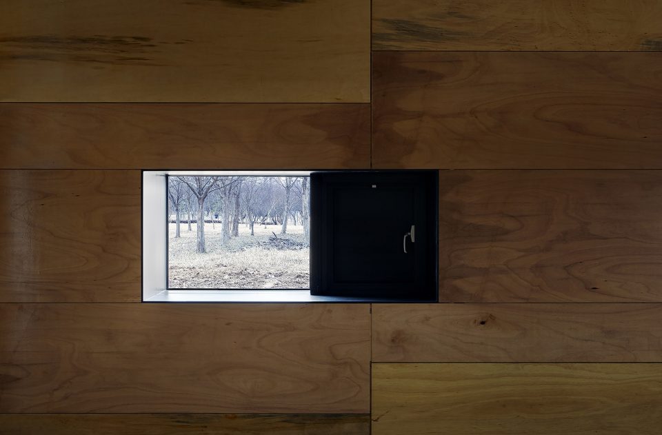 Cheomdan Badminton Court by JHW IROJE architects The Sa ram Architects