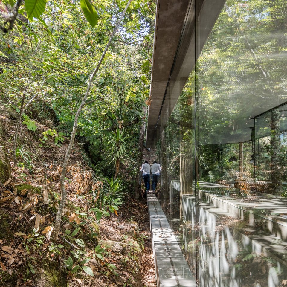 Cloaked House by 3r Ernesto Pereira