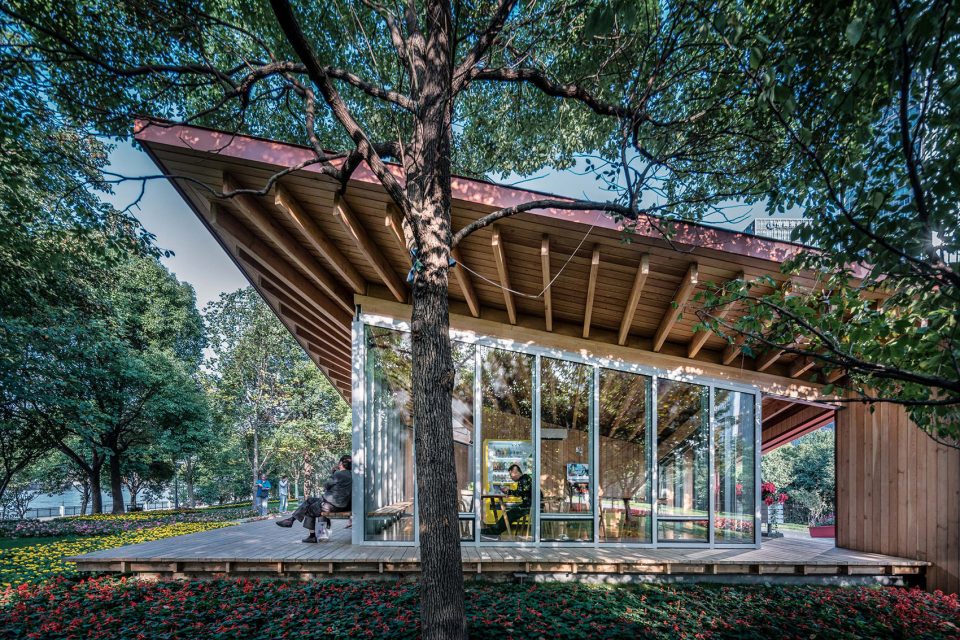 River View Service Station Lujiazui Pudong Shanghai by ZHOU Wei ZHANG Bin