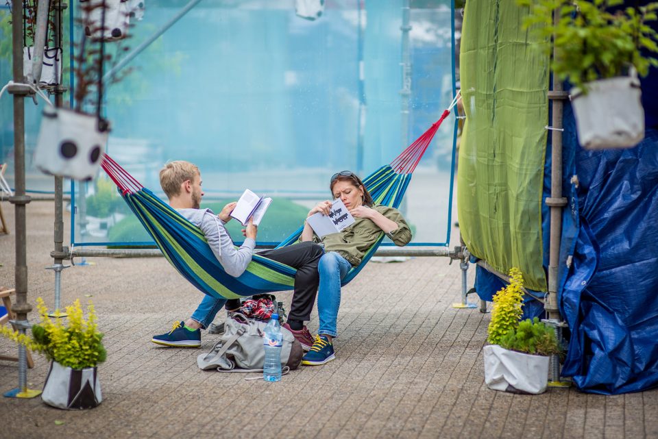 Temporary public space for Malta Festival Poznań 2017 by Atelier Starzak Strebicki