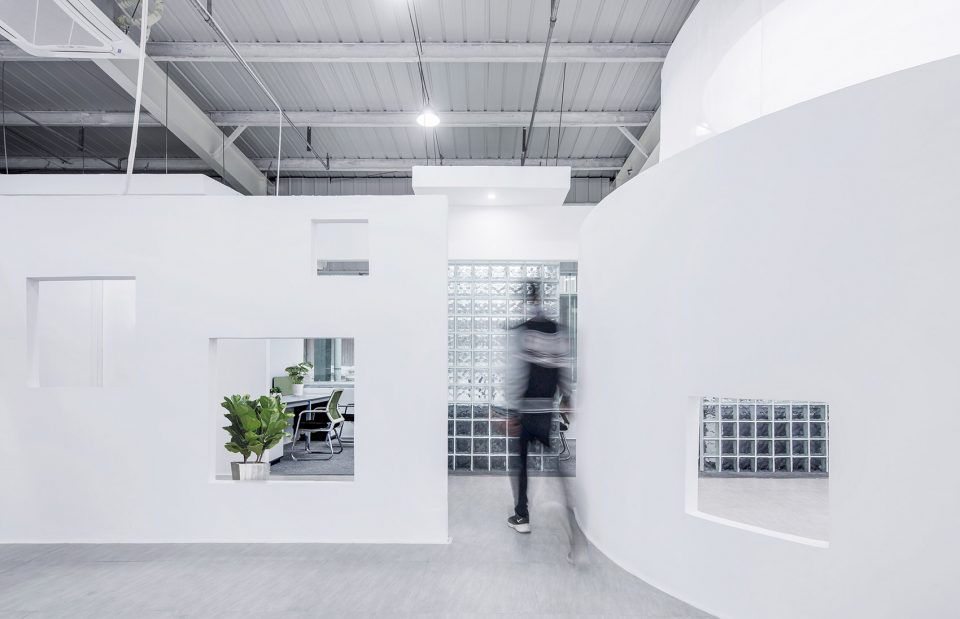 Dream Garden China by Mur Mur Lab