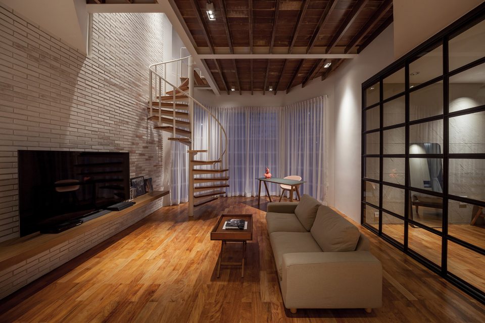 The renovation of Ngamwong wan 44 by FATTSTUDIO