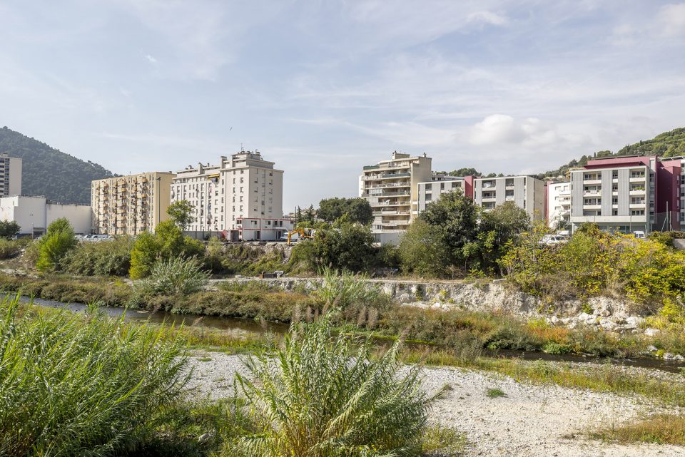 lAriane Futsa Gymnasium in Nice by CAB Architectes