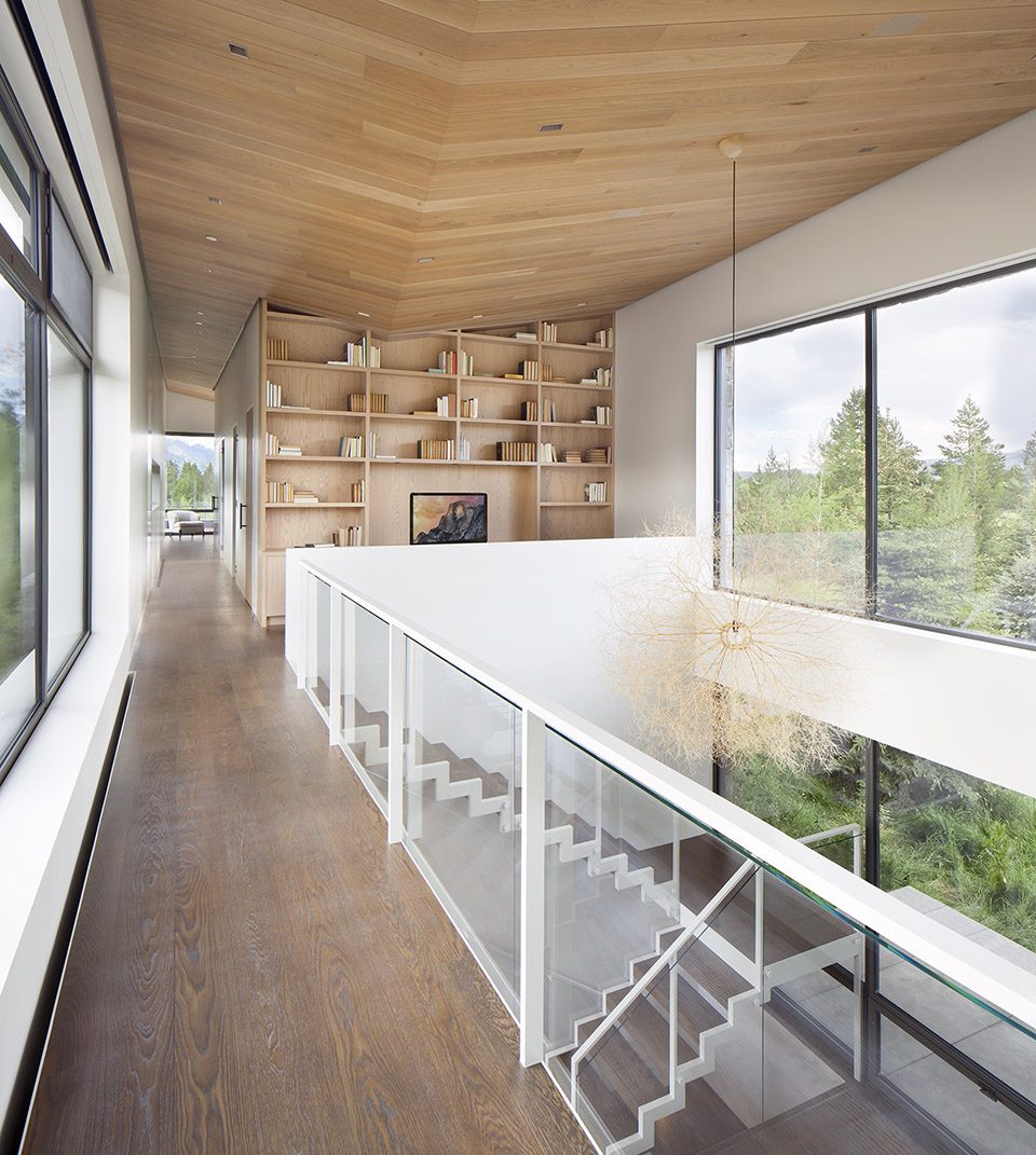 Crescent H Residence by Carney Logan Burke Architects
